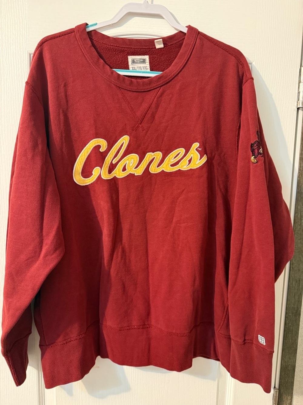 Clones Men’s Crewneck Sweatshirt in Burgundy